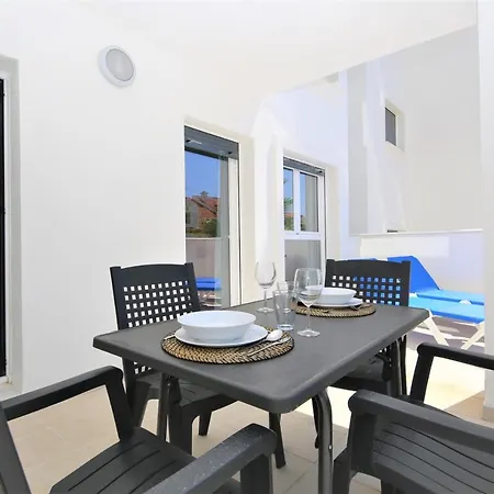 Beatrix * Естепона