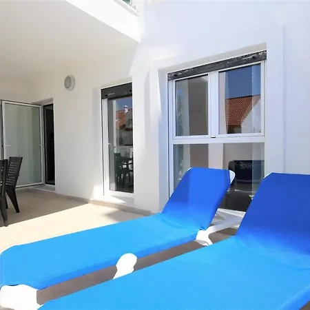Beatrix Apartman *